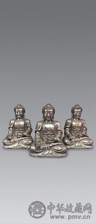 厚胎银器满花释加牟尼佛共三尊