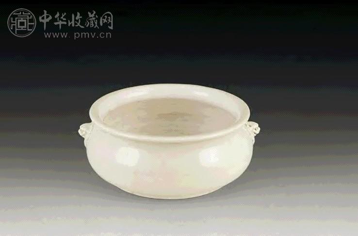 清 德化窑兽耳炉