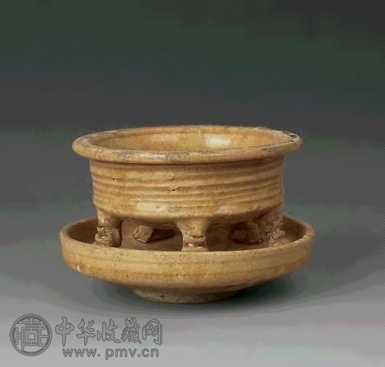 南朝 青釉兽足炉