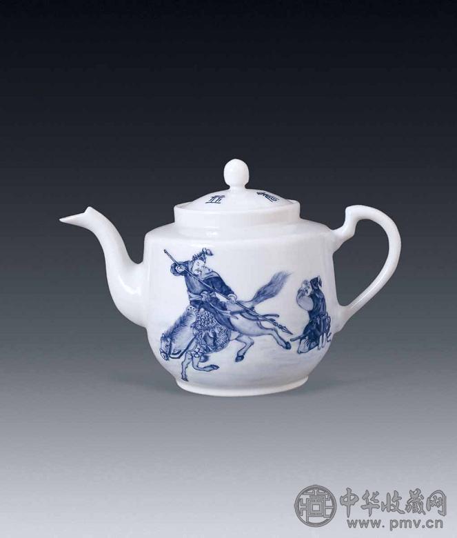 民国 青花人物茶壶