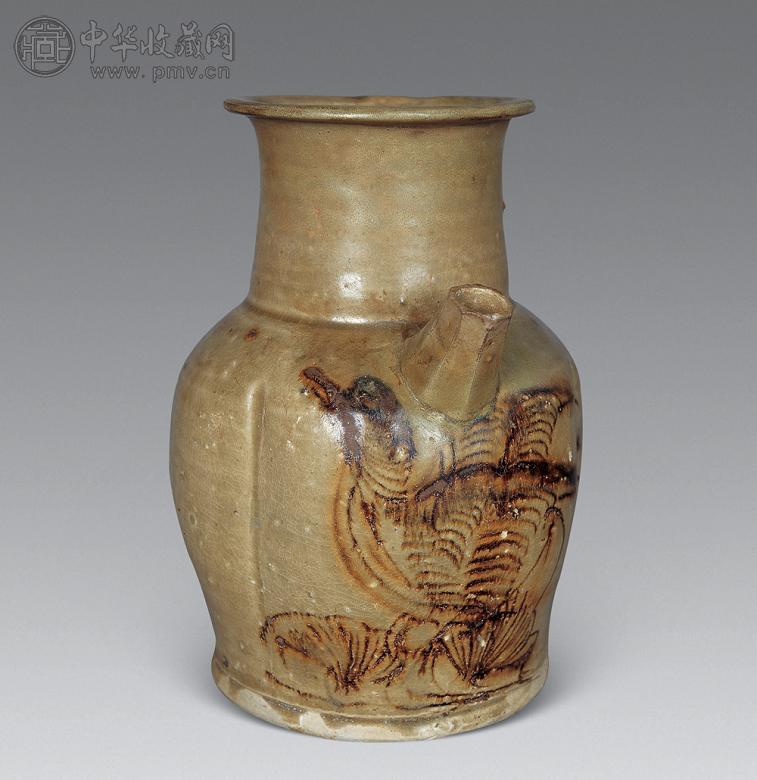 唐 长沙窑褐彩鸟纹执壶