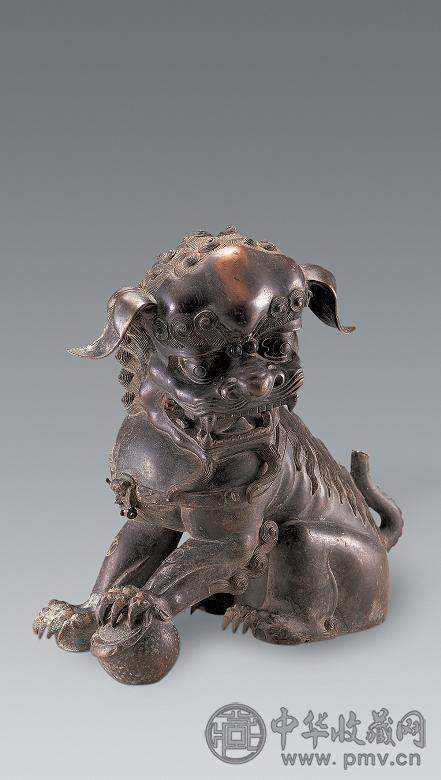 明 铜狮戏球
