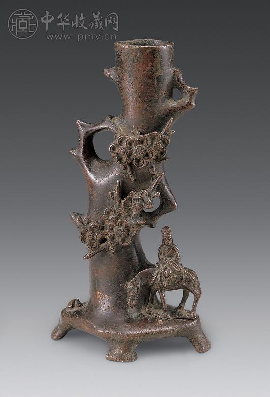 明 铜梅花人物纹花插