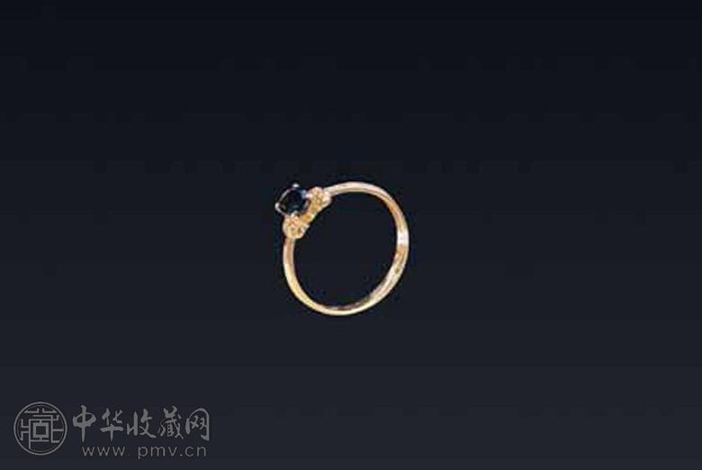 18K黄金镶蓝宝石戒指