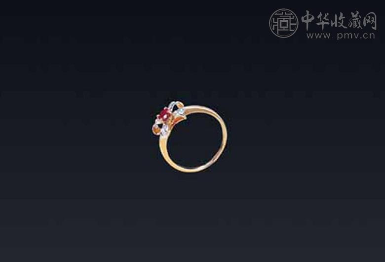 18K黄金镶红宝石戒指