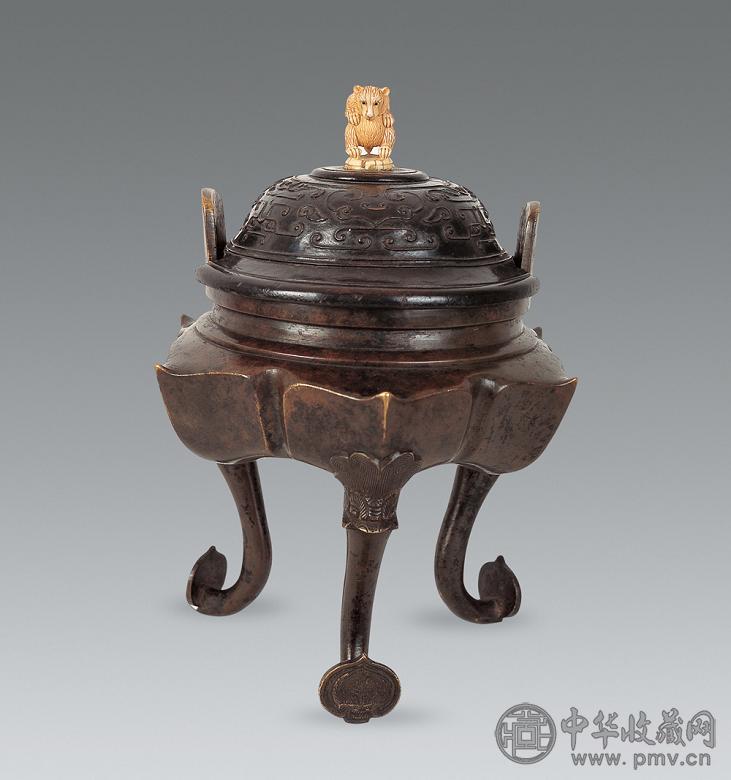清早期 铜八卦兽面双耳香炉