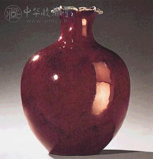 清 钧红窑变釉石榴尊