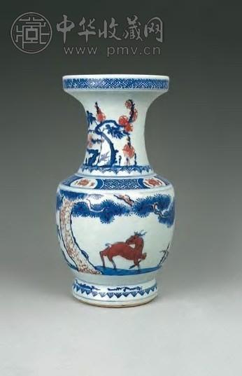 清乾隆 青花釉里红松鹿洗口尊