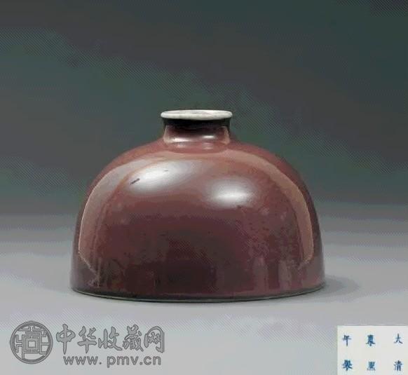 清康熙 豇豆红釉暗刻团螭纹太白尊