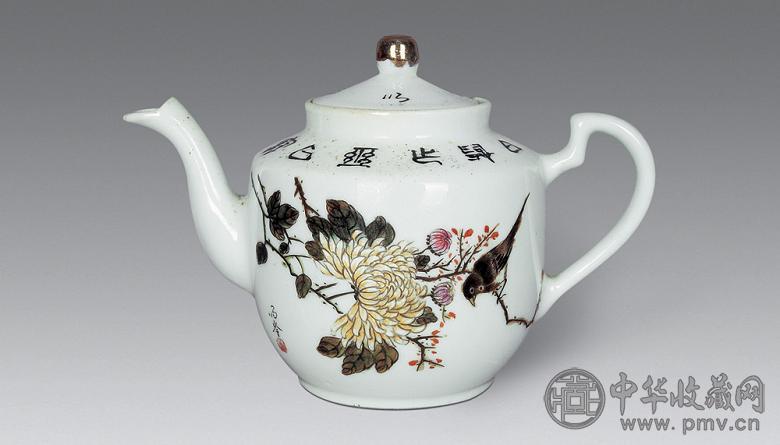 民国 刘雨岑款粉彩花鸟纹茶壶