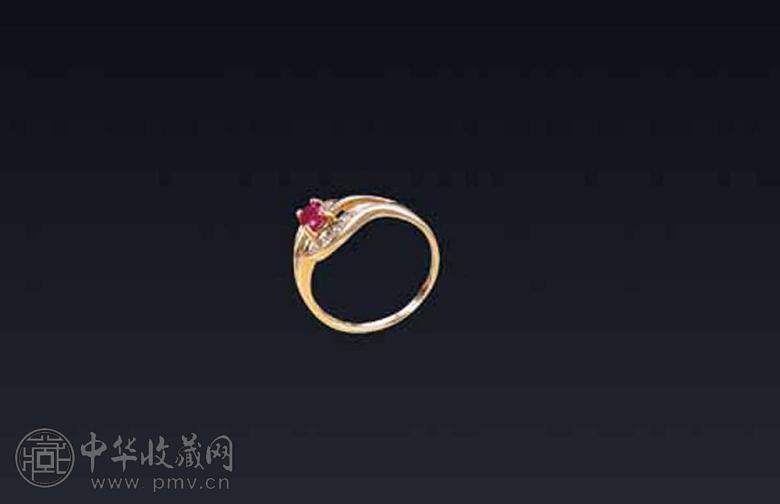 18K黄金镶红宝石戒指