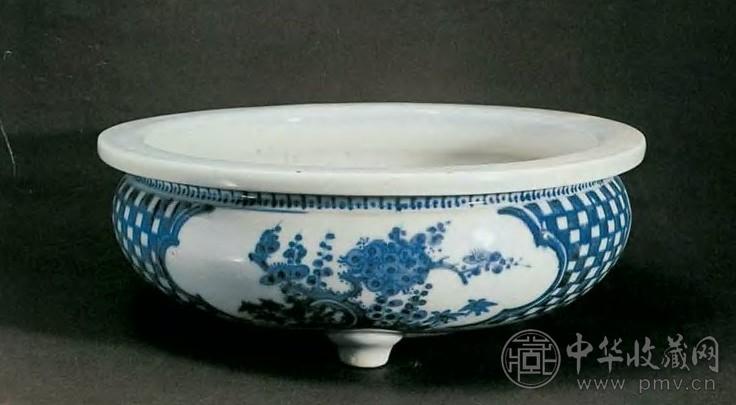 清康熙 青花松竹梅三足炉
