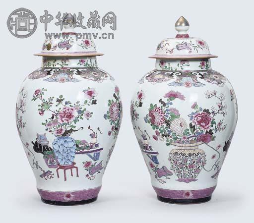 清雍正粉彩花鸟纹盖罐(1对)
