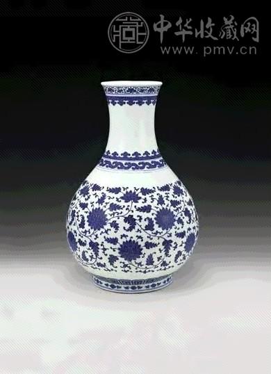 清雍正 青花缠枝莲纹大尊