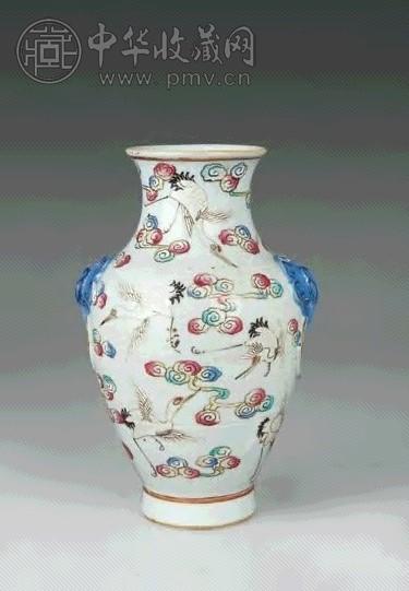 清 粉彩云鹤铺首小尊 清 粉彩云鹤铺首小尊