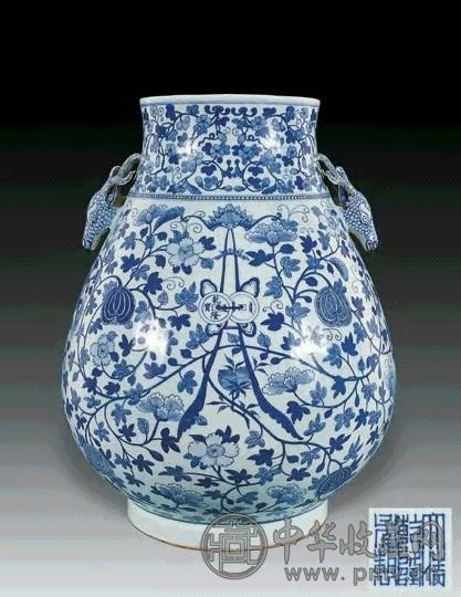 清光绪 青花缠枝瓜纹鹿头尊