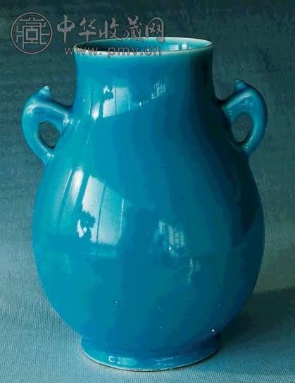 清 天蓝釉鹿头尊