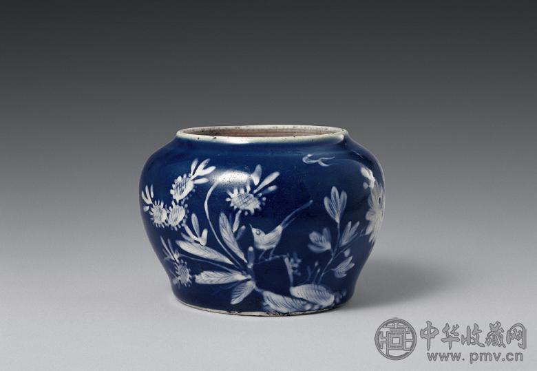 明万历 蓝釉白花围棋罐