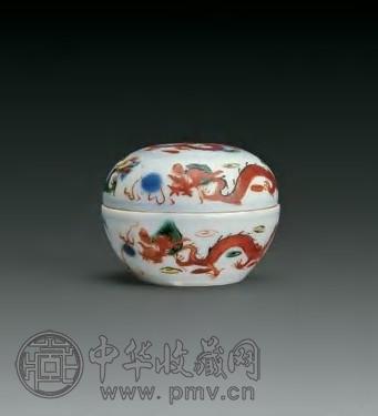 清康熙 五彩龙纹印盒