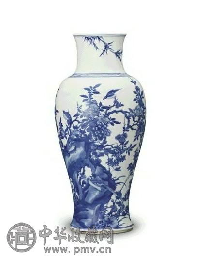 清康熙 青花锦鸡牡丹纹观音尊