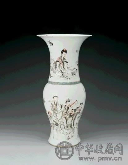 清 墨加彩八仙纹凤尾尊