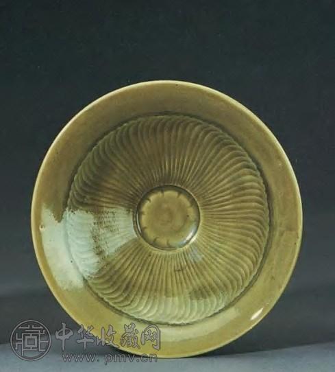 宋 耀州窑刻莲瓣纹碗