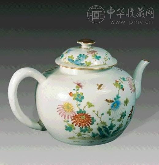 清 粉彩花卉茶壶