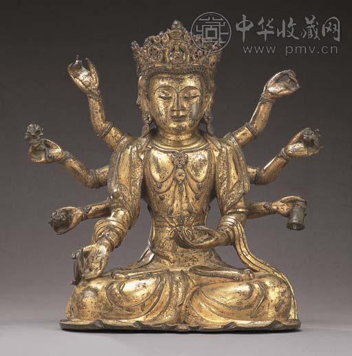 明 鎏金铜三面八臂观音菩萨“摩利支天”坐像