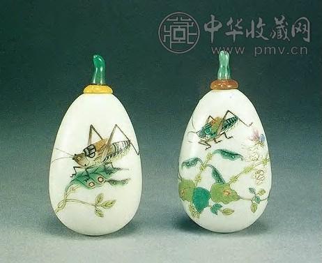 清道光 粉彩草虫鼻烟荧(2件)