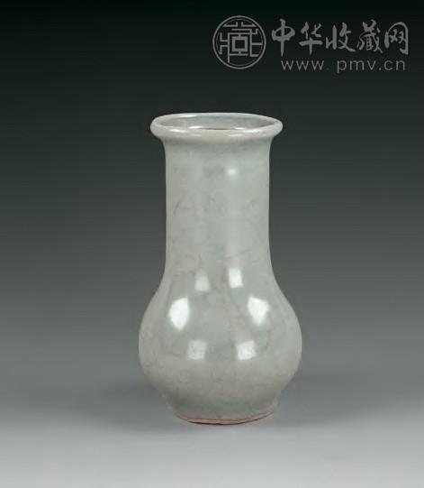 宋 龙泉窑青釉长颈瓶