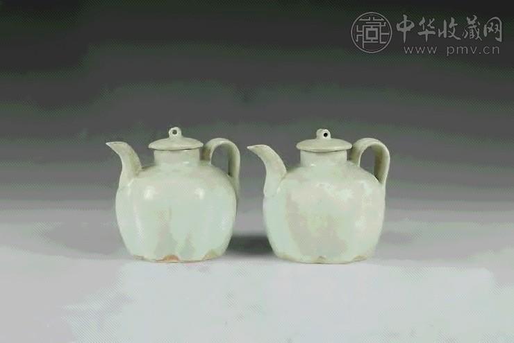 宋 青白釉瓜棱小执壶 一对