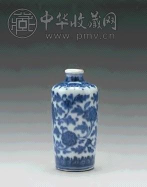 清中期 青花缠枝花卉纹鼻烟壶