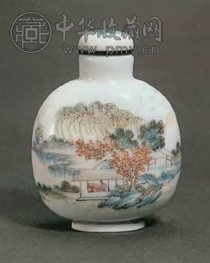 清 粉彩山水纹烟壶