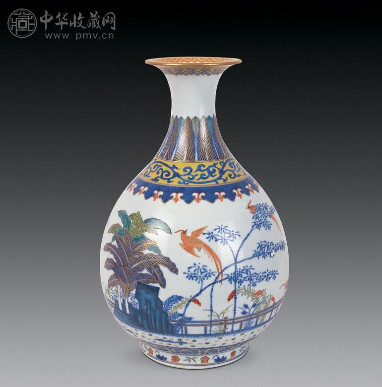 清光绪 粉彩描金竹石芭蕉玉壶春瓶
