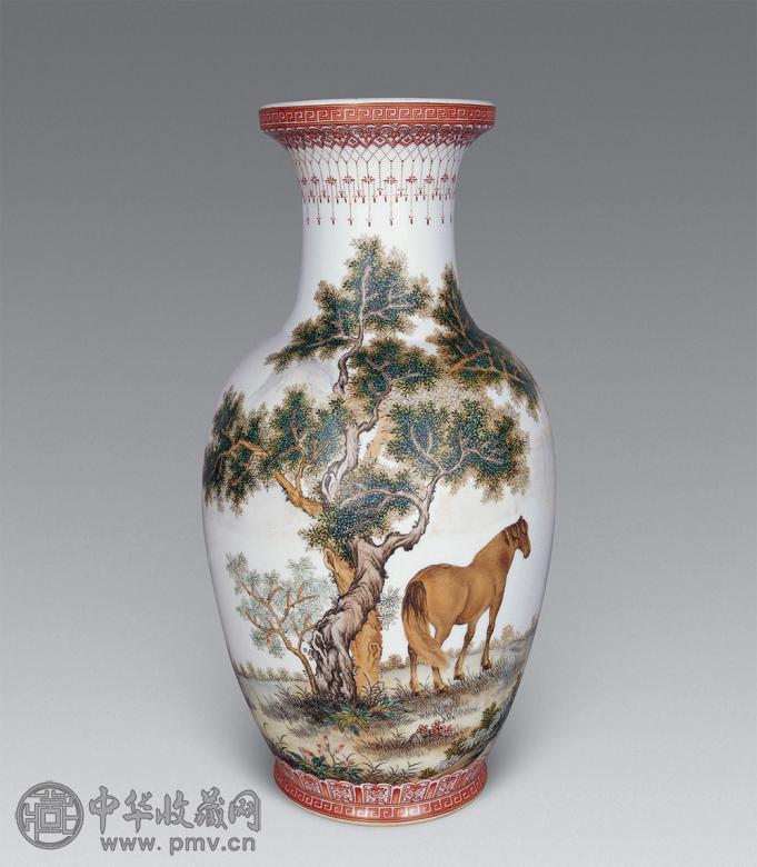 20世纪 熊梦麟绘粉彩马纹瓶