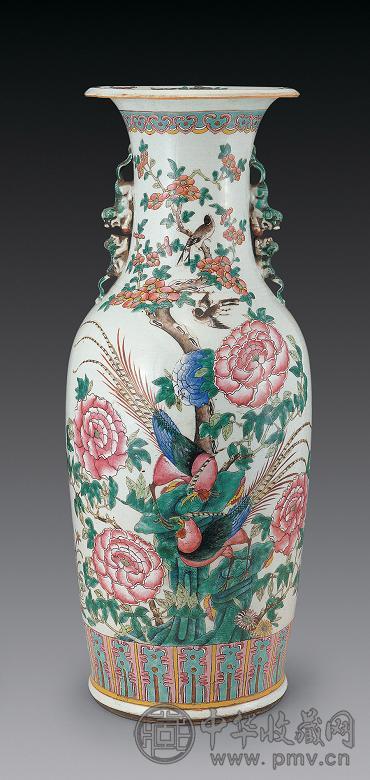 清同治 粉彩雉鸡牡丹图狮耳瓶