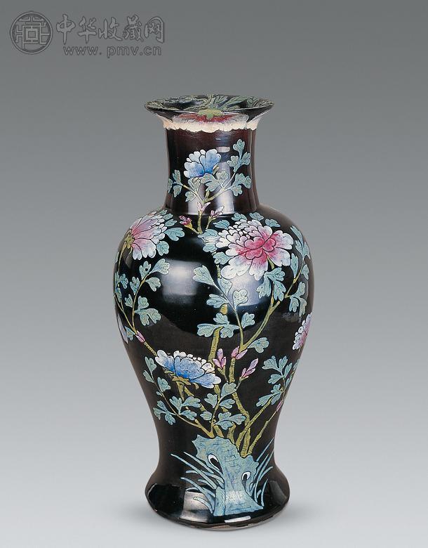 清 黑釉粉彩花卉观音瓶
