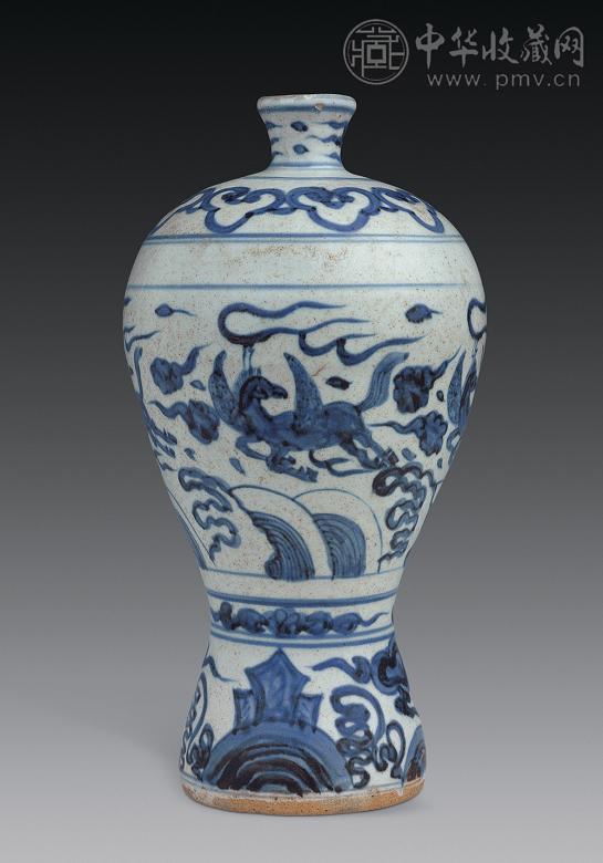 明万历 青花天马图梅瓶