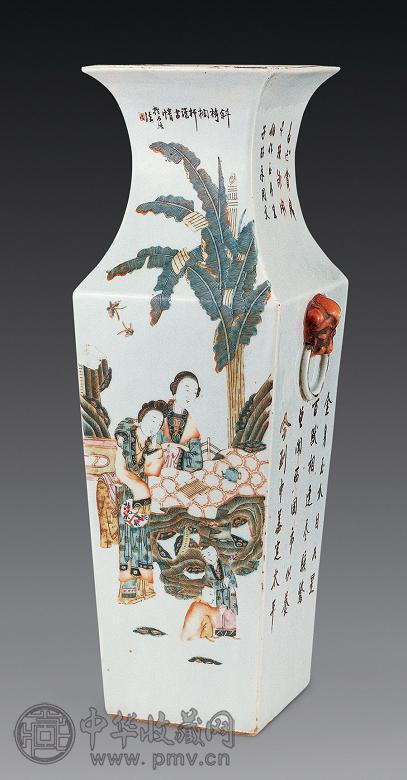 清光绪 粉彩仕女蕉叶图兽耳方瓶