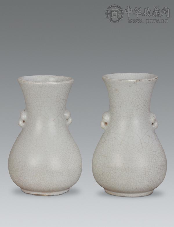 明 哥釉铺首瓶(1对)