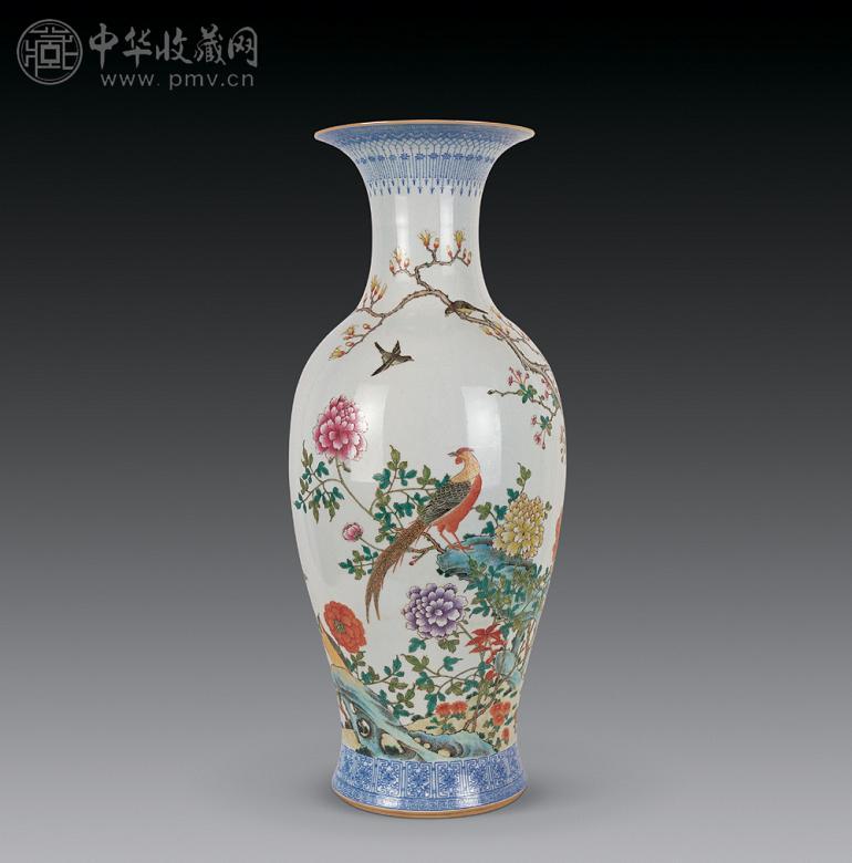 民国 粉彩花鸟纹观音瓶