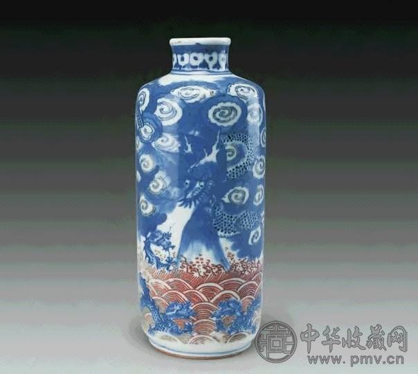 清 青花釉里红鼻烟壶