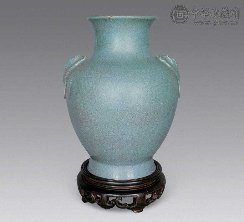 民国 炉钧釉象耳瓶