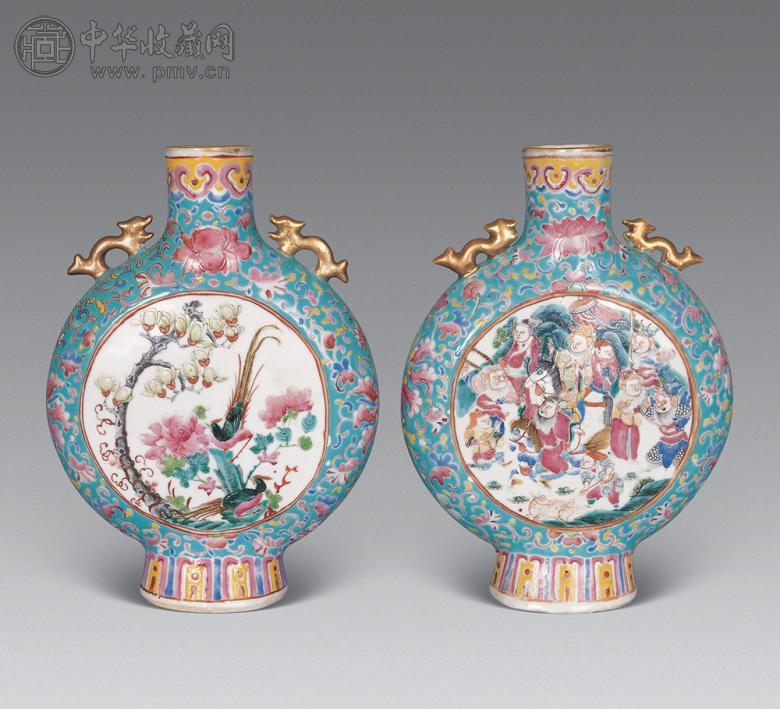 清中期 粉彩人物故事扁瓶(1对)