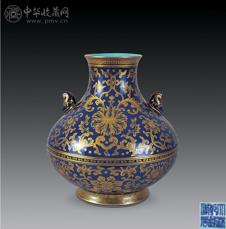 清乾隆祭蓝描金缠枝花卉双耳瓶收藏资讯|艺术家|书画家|书画名人|书法家