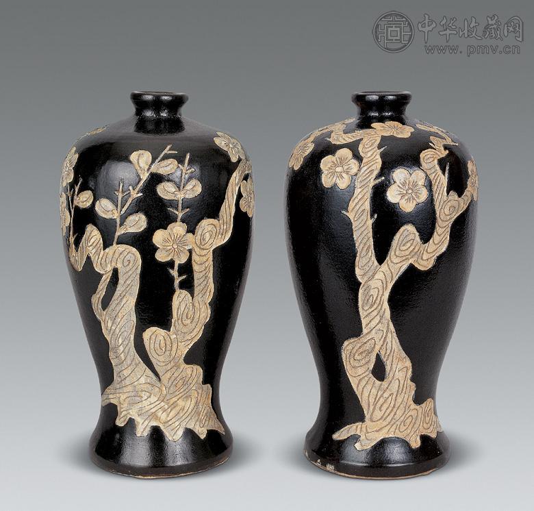 元明 黑釉刻梅花纹梅瓶(1对)