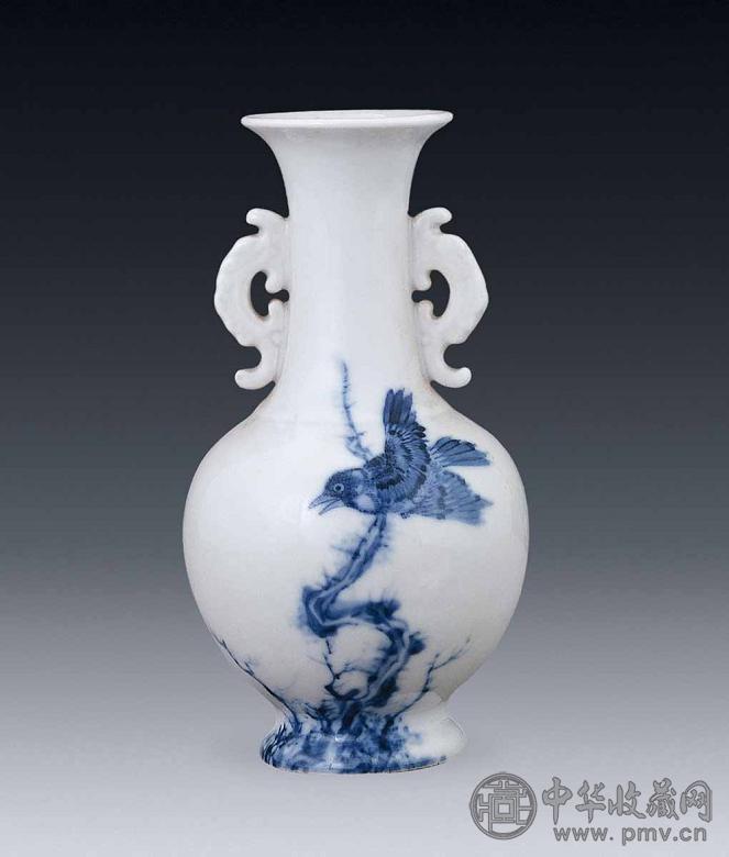 民国 青花花鸟双耳小瓶