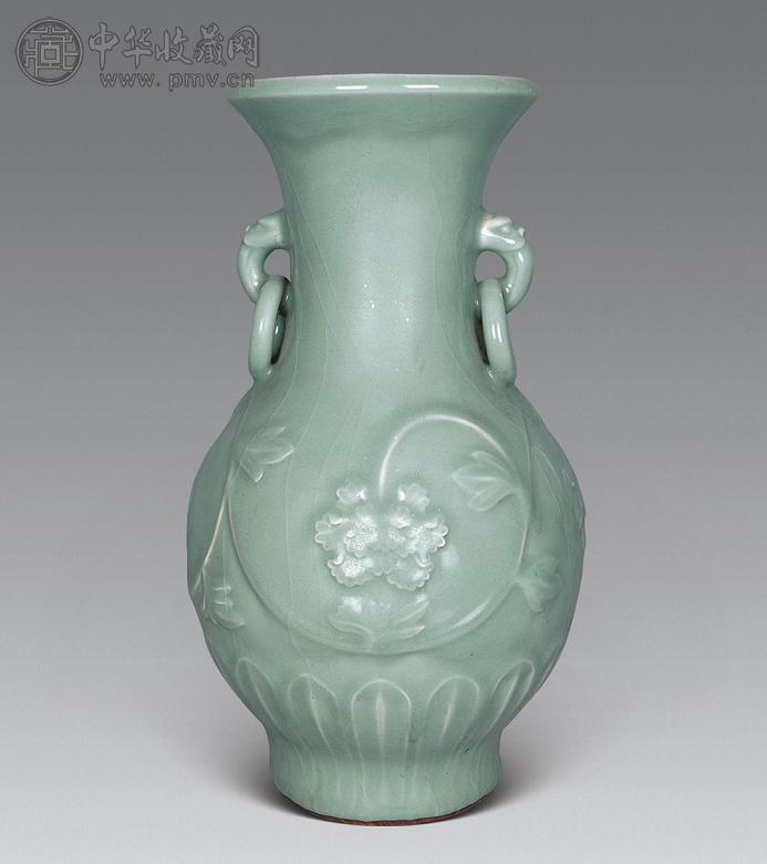 古代 龙泉刻花双耳瓶