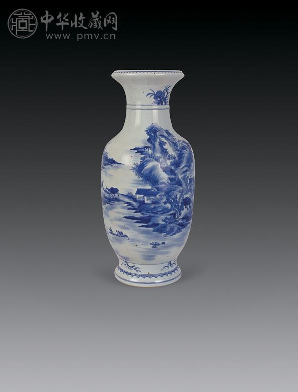 清中期 青花人物纹盘口瓶