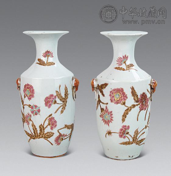 清 粉彩花卉纹双耳瓶(1对)